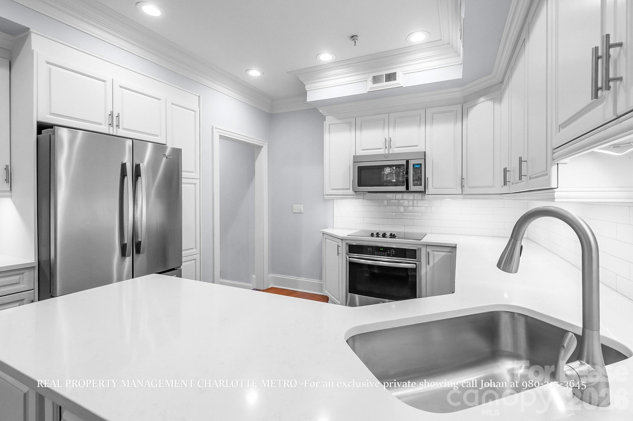 529 Queens Road Charlotte, NC 28207 - Photo 13 of 40