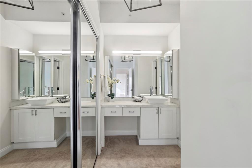 3475 Oak Valley Road Northeast, Unit 1580 Atlanta, GA 30326 - Photo 27 of 64