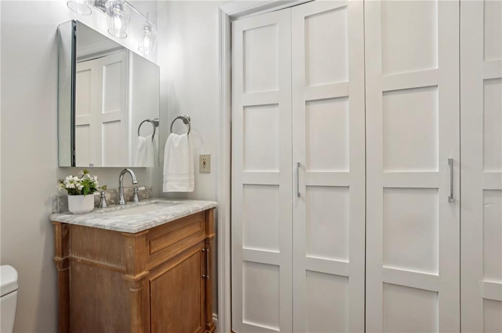 3475 Oak Valley Road Northeast, Unit 1580 Atlanta, GA 30326 - Photo 38 of 64