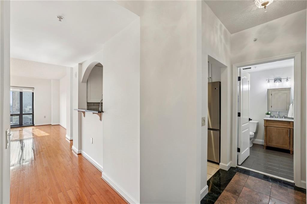 3475 Oak Valley Road Northeast, Unit 1580 Atlanta, GA 30326 - Photo 4 of 64