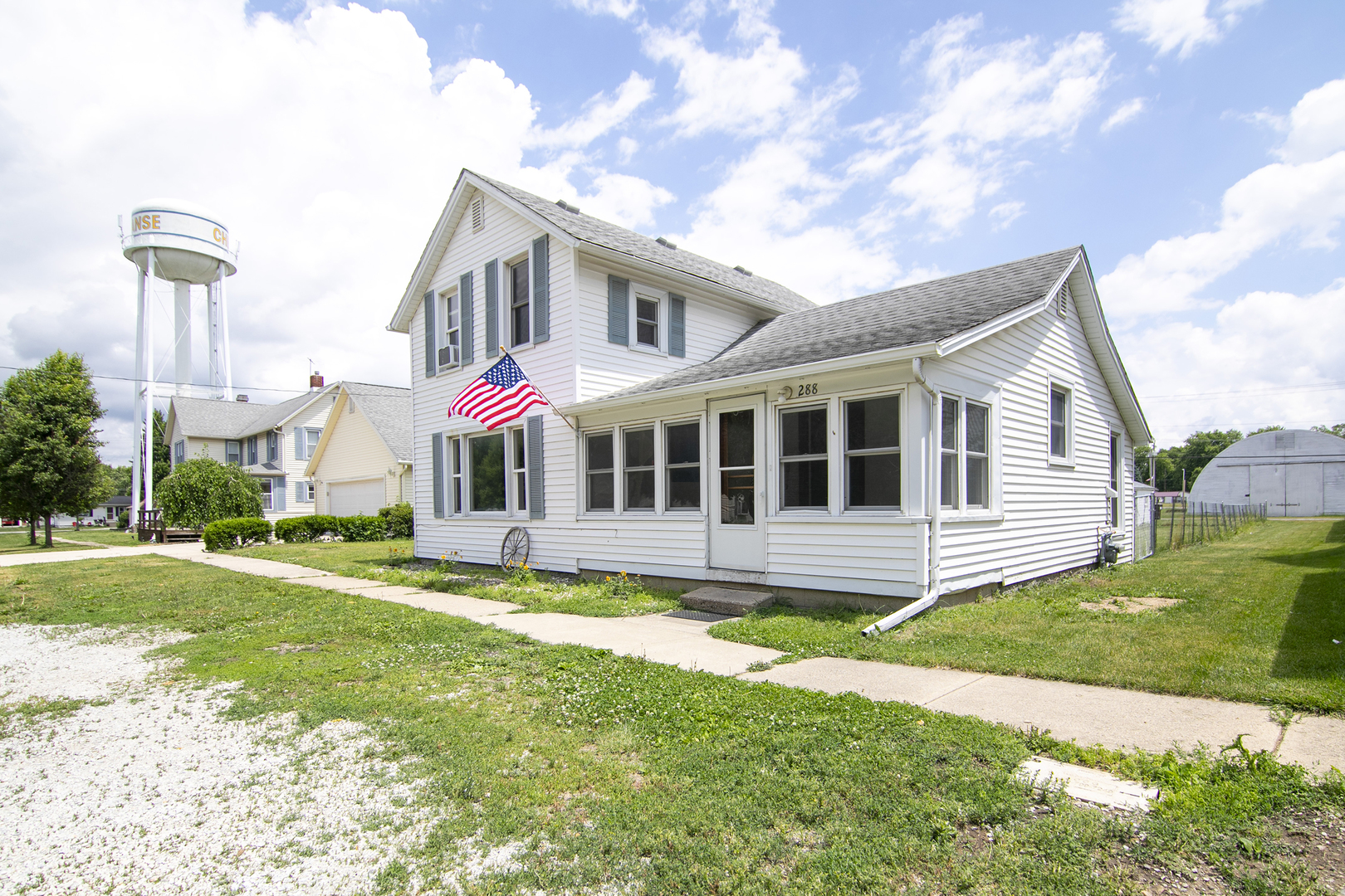 288 South Walnut Street Chebanse, IL 60922 - Photo 1 of 14