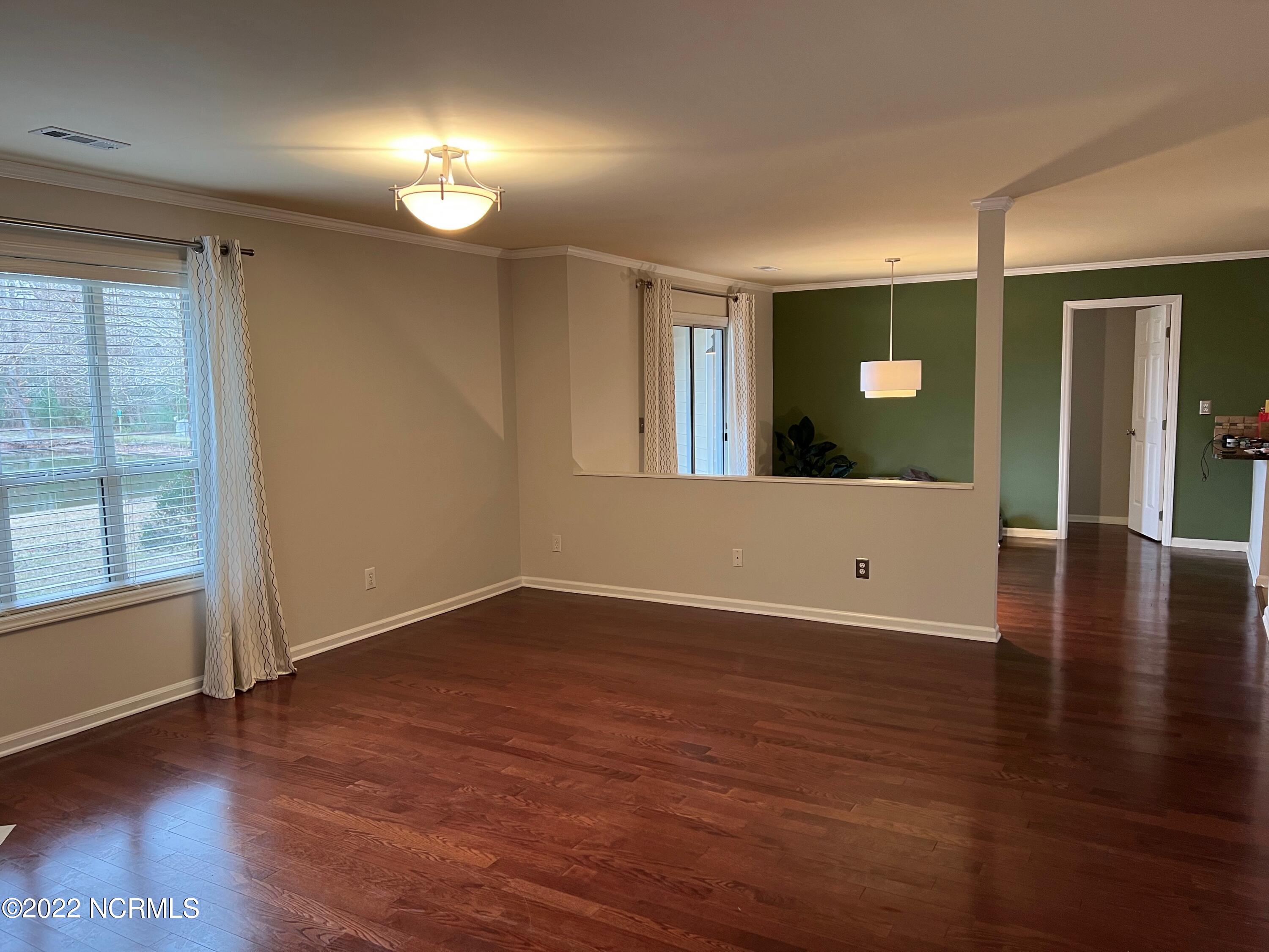 605 Spring Forest Road, Unit C Greenville, NC 27834 - Photo 5 of 18 605C_Spring_Forest_Rd_4