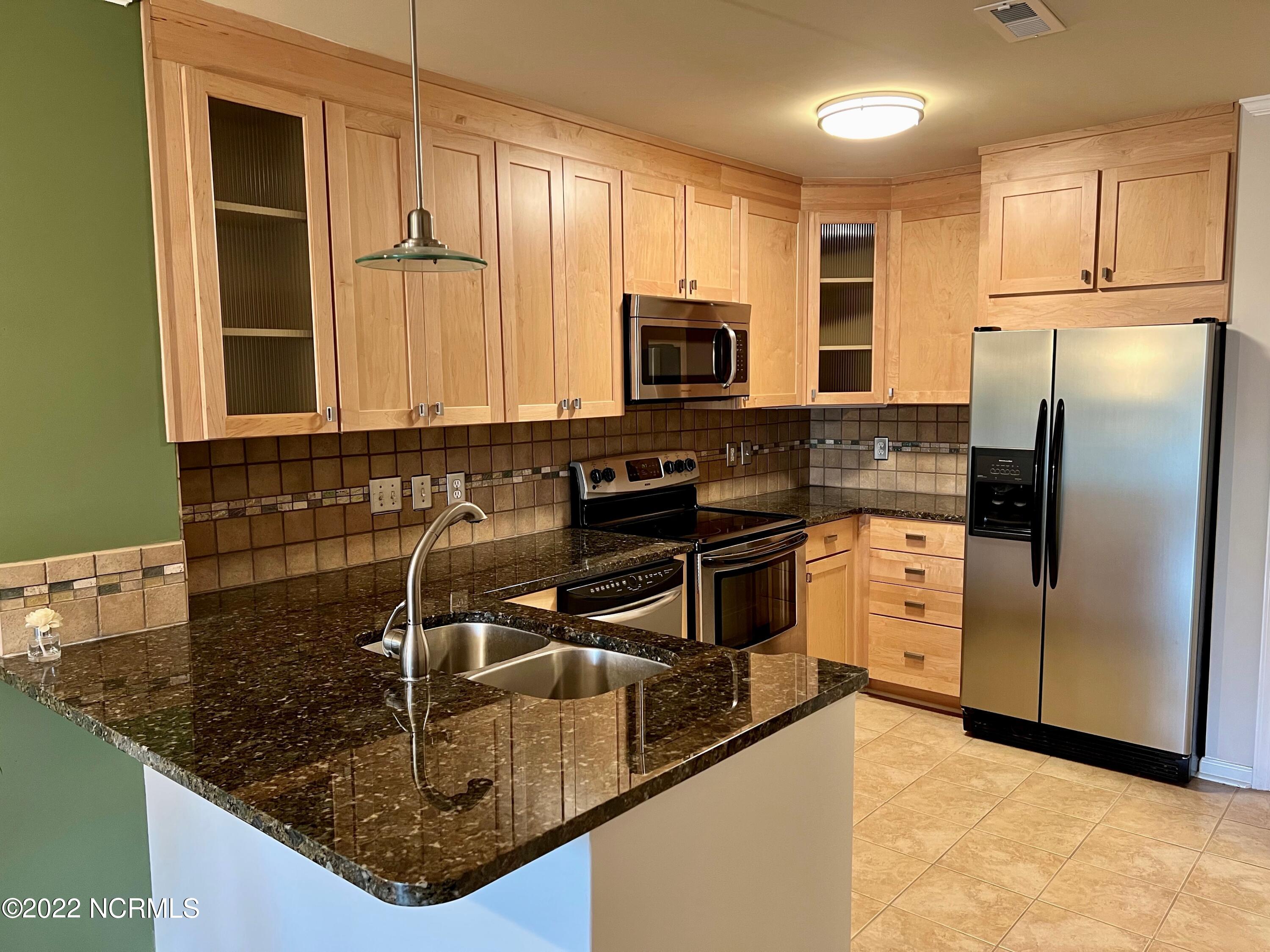 605 Spring Forest Road, Unit C Greenville, NC 27834 - Photo 7 of 18 605C_Spring_Forest_Rd_6