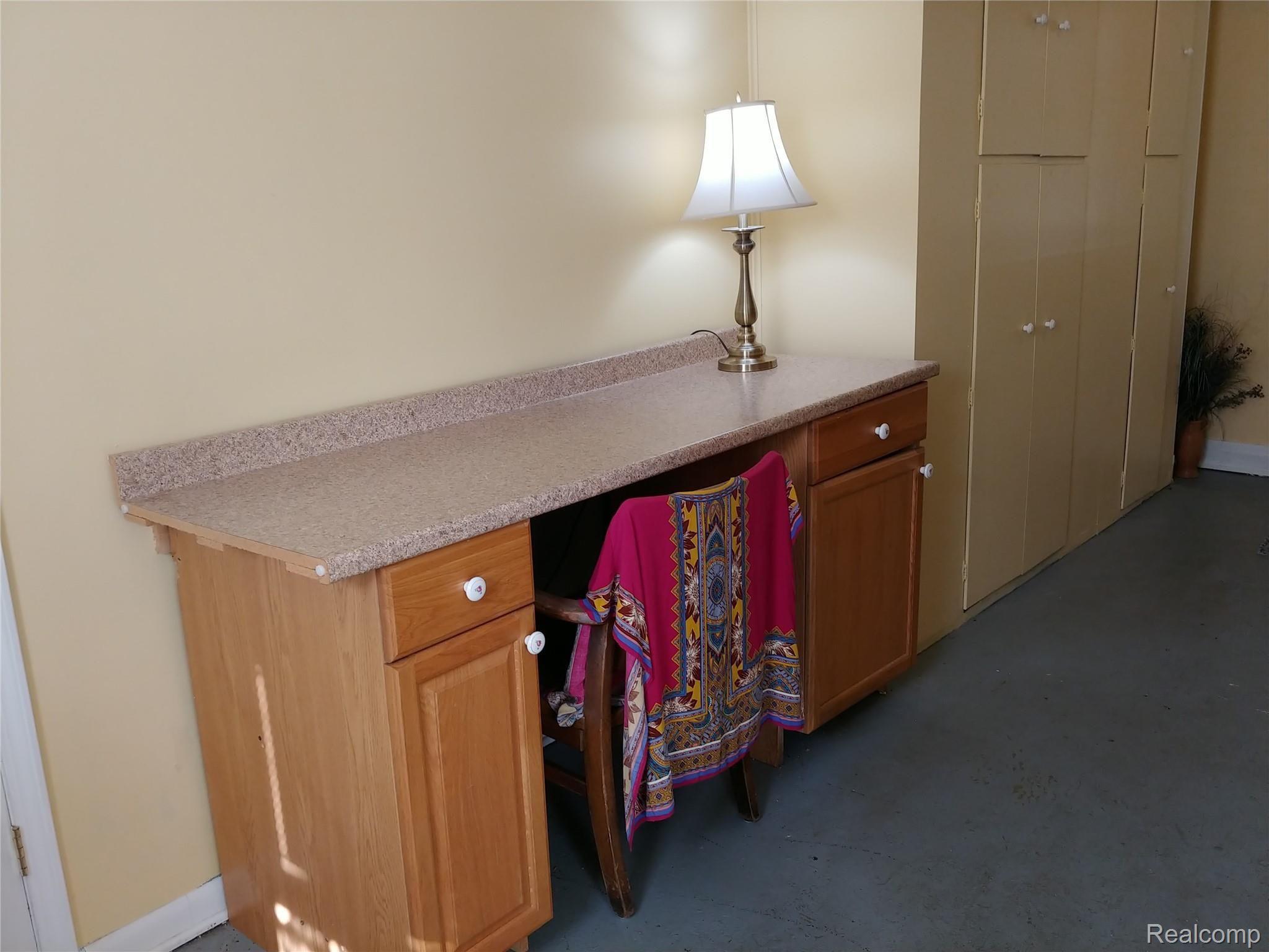 19882 Meridian Road Grosse Ile, MI 48138 - Photo 27 of 33 20190911_165032.jpg
