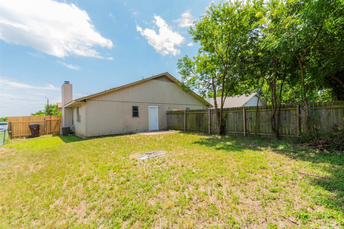 2300 Misty Morning Way, Unit A Round Rock, TX 78664 - Photo 15 of 16