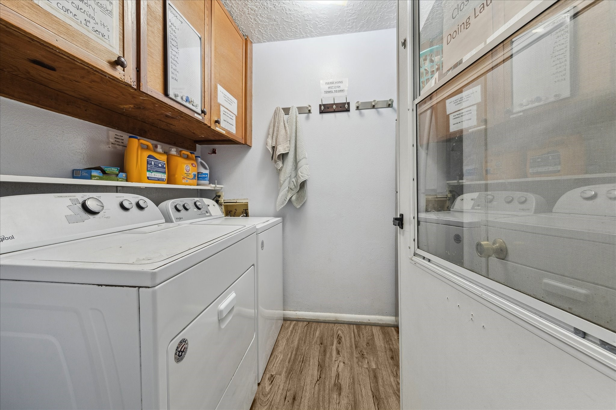 240 West 23rd Street Houston, TX 77008 - Photo 18 of 31 a utility room with dryer and washer