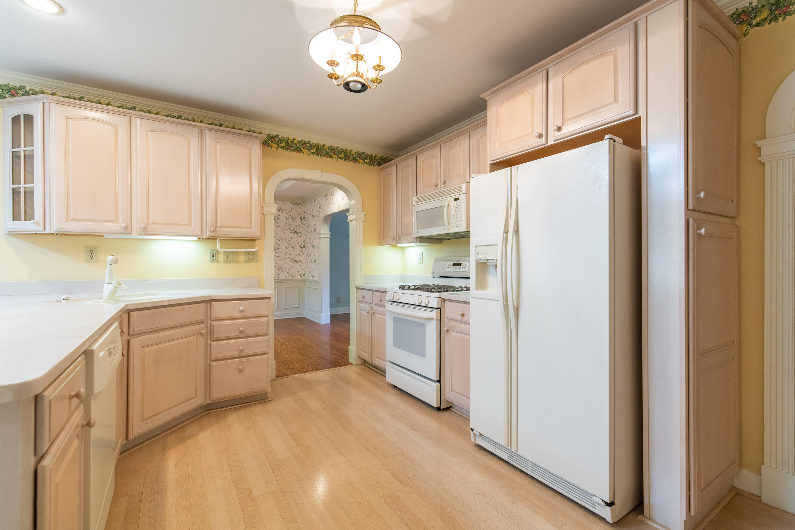 1213 Indian Mound Road Lexington, KY 40502 - Photo 17 of 48 20210623-1213-Indian-Mound-Rd-queen-real