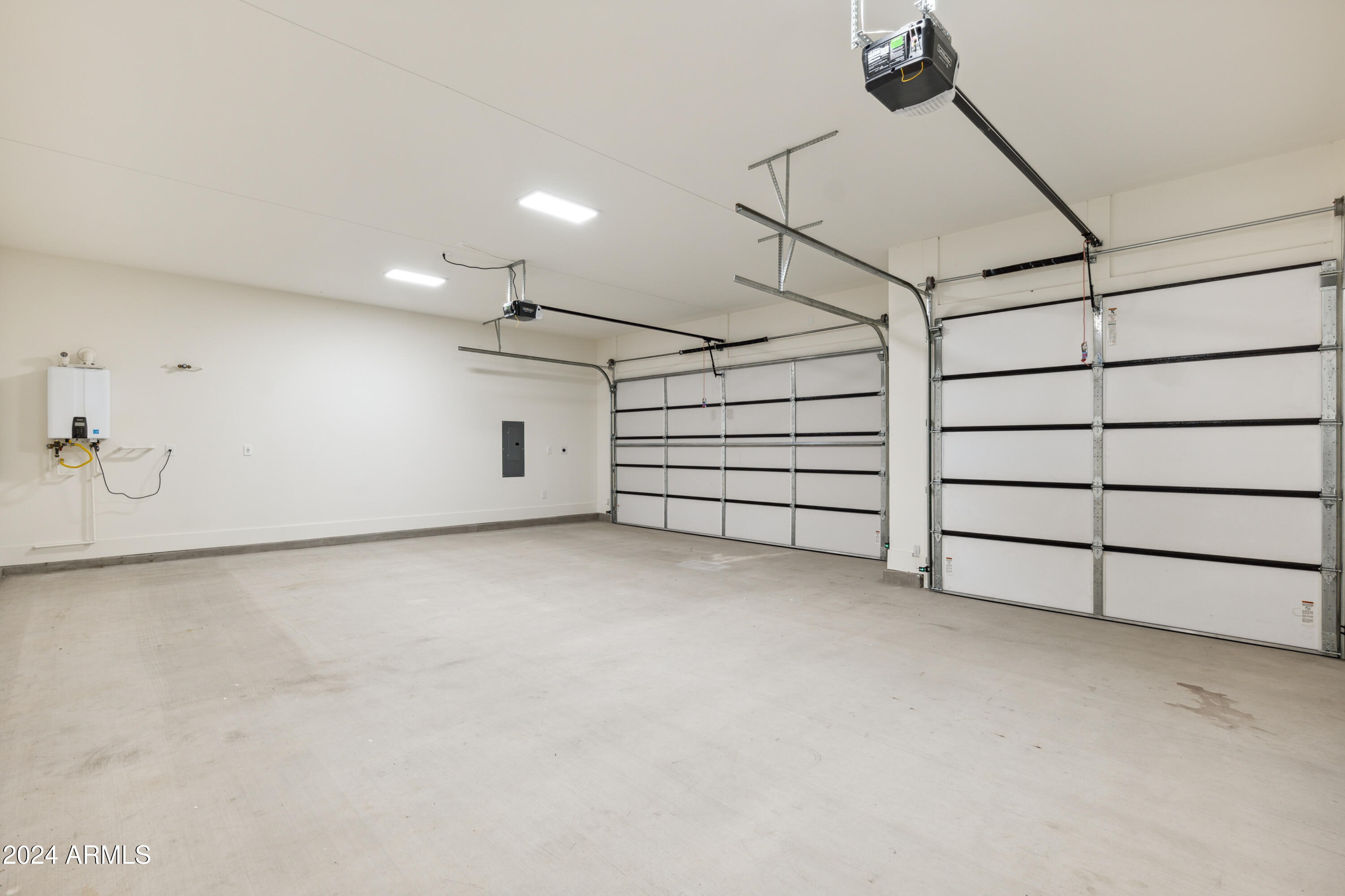 915 West Ardmore Road, Unit 11 Phoenix, AZ 85041 - Photo 24 of 27 05-P1035077