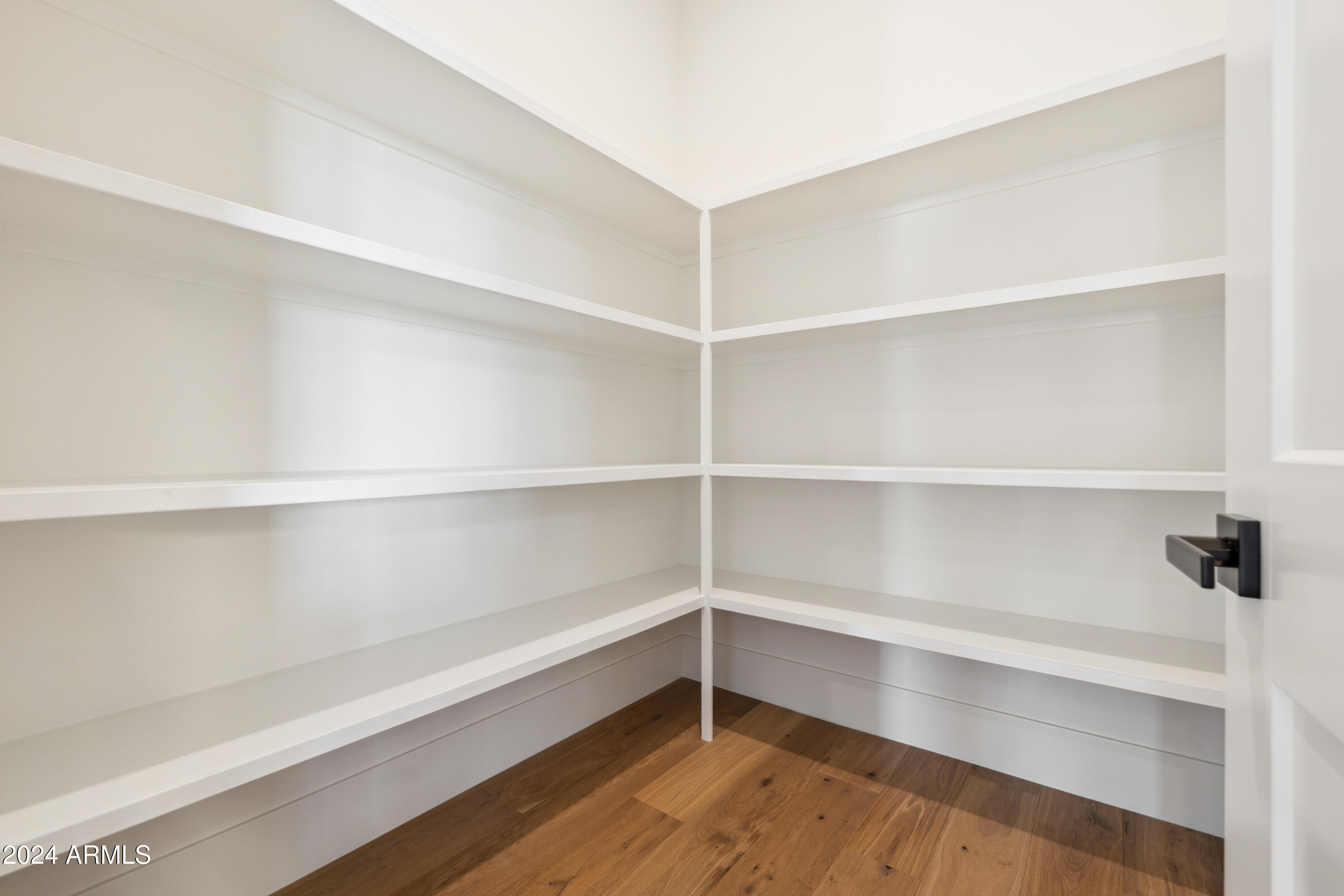 915 West Ardmore Road, Unit 11 Phoenix, AZ 85041 - Photo 5 of 27 11-P1035107