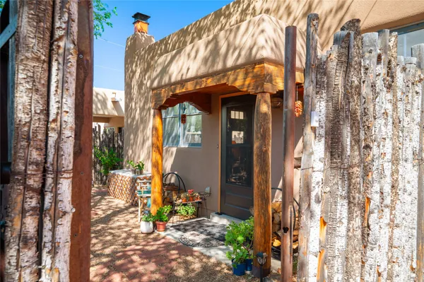 $515,000 | 947 Lopez Street, Unit 2, Santa Fe, NM 87501