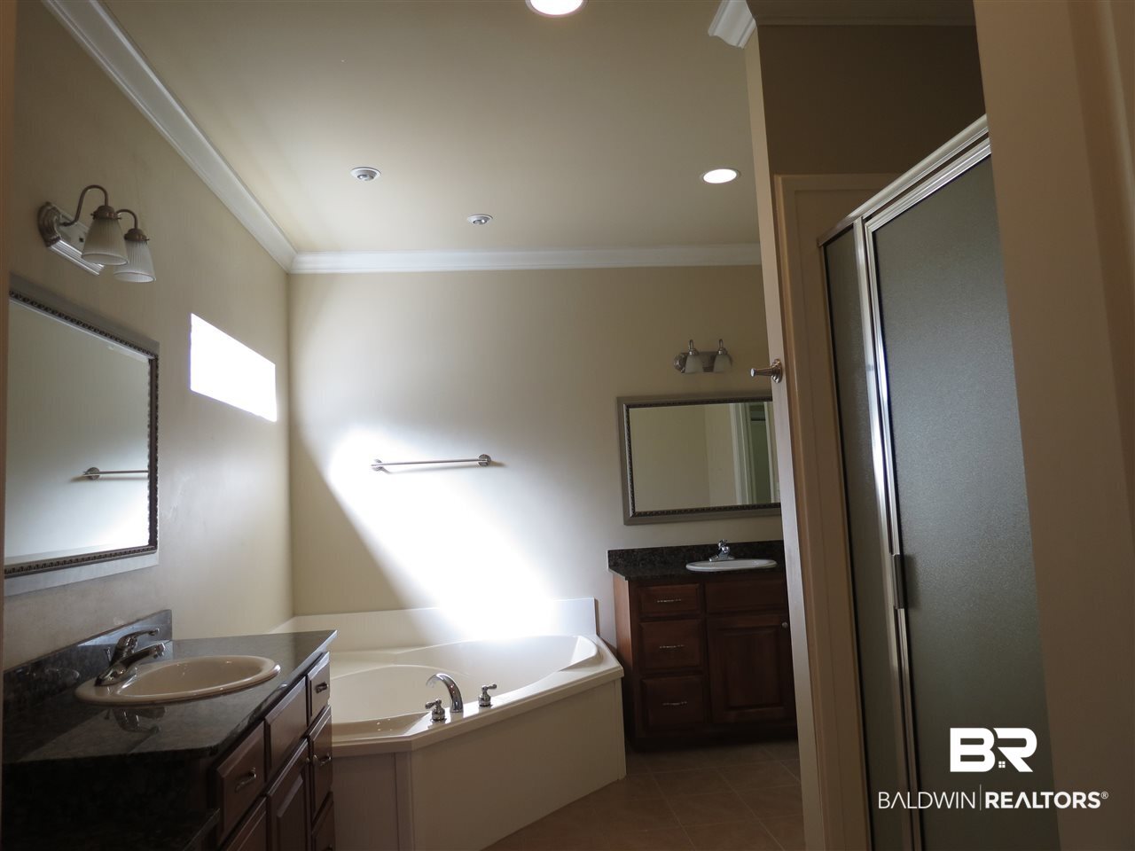 1350 Cameron Drive Mobile, AL 36695 - Photo 13 of 29 Master Bath