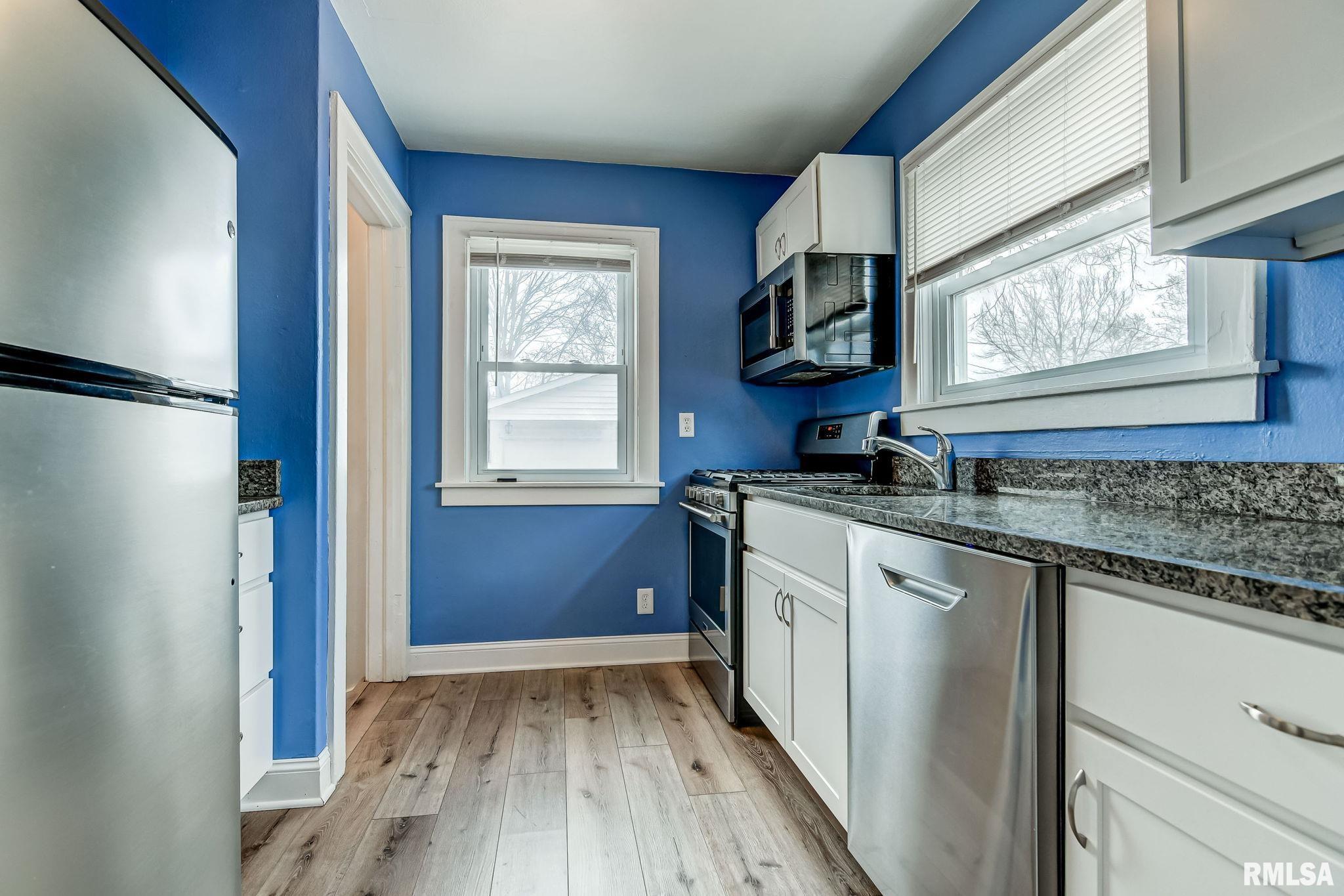 3228 South 5th Street Springfield, IL 62703 - Photo 12 of 29