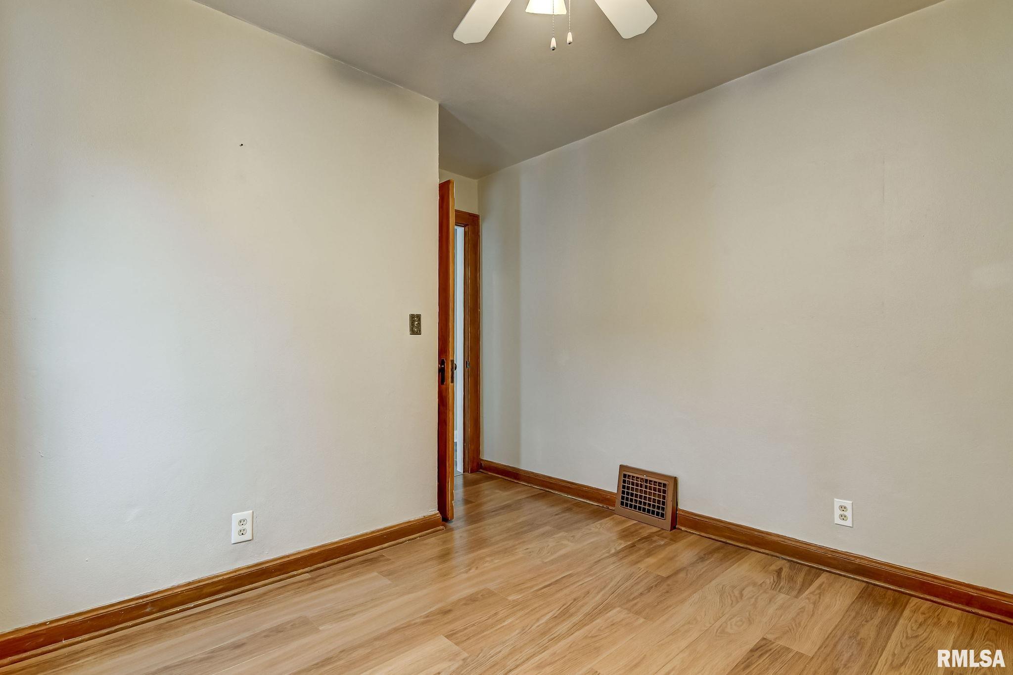 3228 South 5th Street Springfield, IL 62703 - Photo 21 of 29