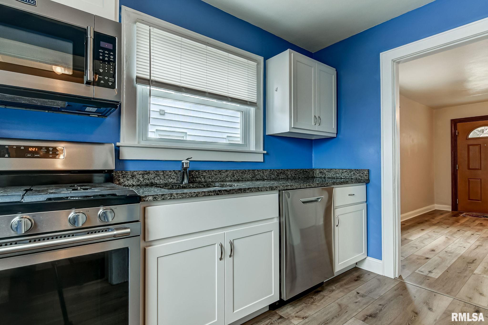 3228 South 5th Street Springfield, IL 62703 - Photo 10 of 29