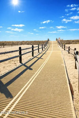 $1,150,000 | 21 Shell Road, Mantoloking, NJ 08738