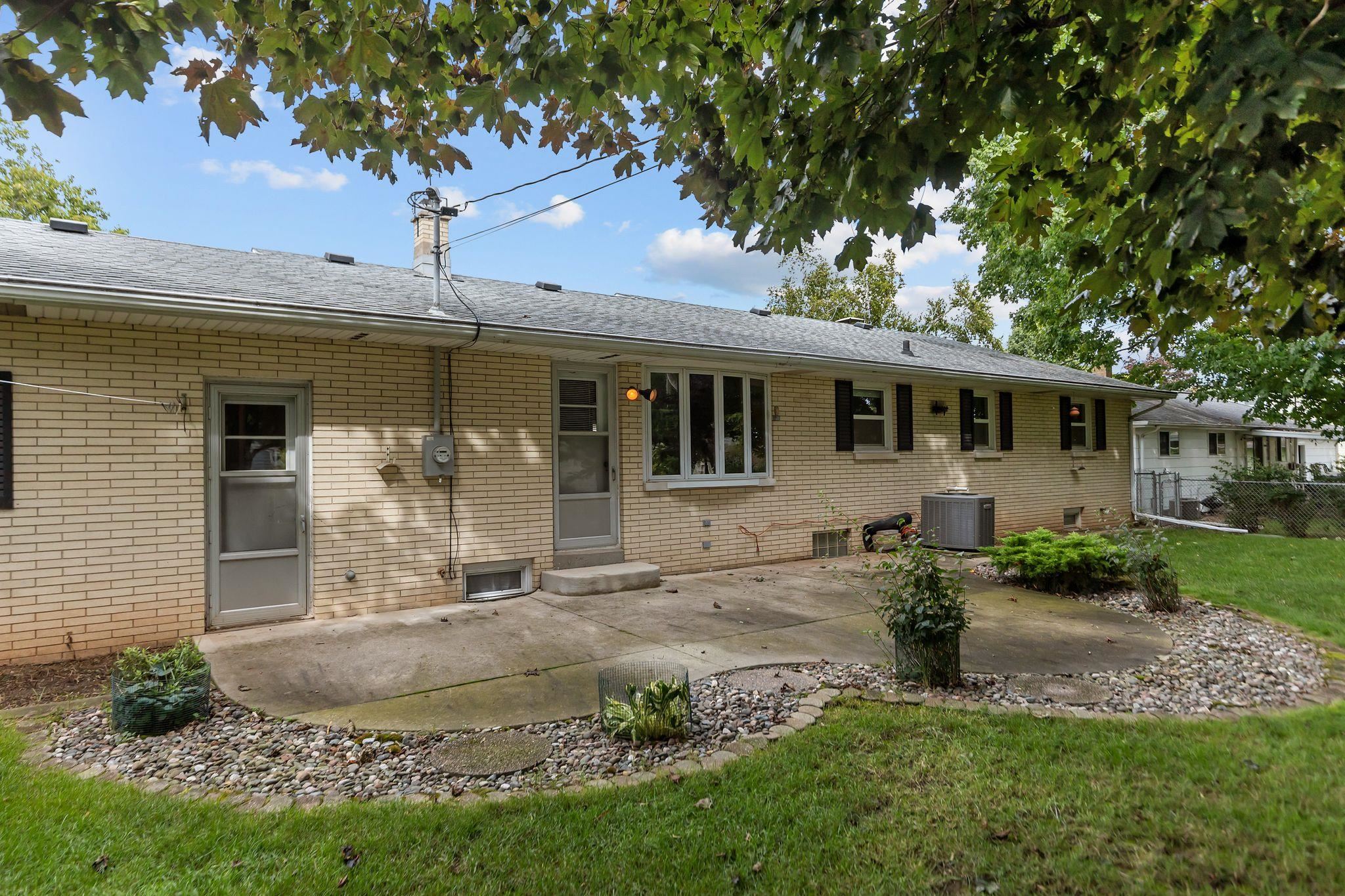 1229 East Pershing Street Appleton, WI 54911 - Photo 65 of 78 Gallery Image 65