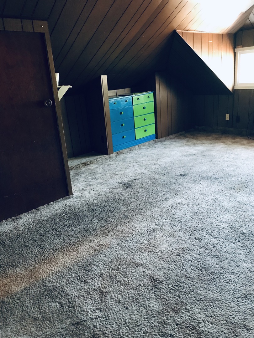 3246 West 65th Street Chicago, IL 60629 - Photo 28 of 50 a view of an empty room with a window