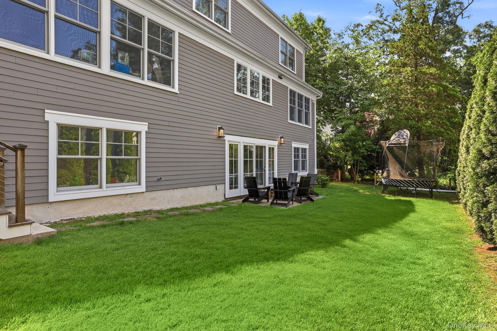 60 Carthage Road Scarsdale, NY 10583 - Photo 7 of 14