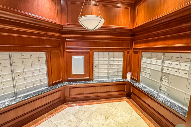 $520,000 | 403 South Sapodilla Avenue, Unit 718, West Palm Beach, FL 33401