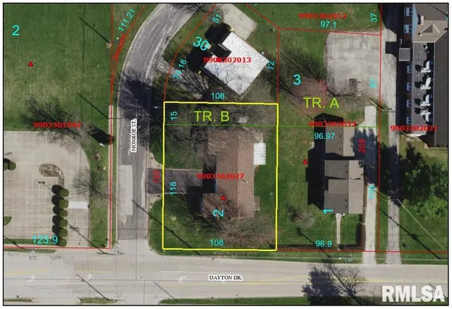 $185,000 | 1509-1521 Monroe Street, Galesburg, IL 61401