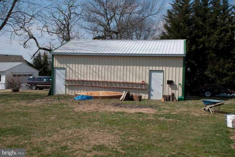 12938 Prices Distillery Road Clarksburg, MD 20871 - Photo 10 of 10 Garage 2