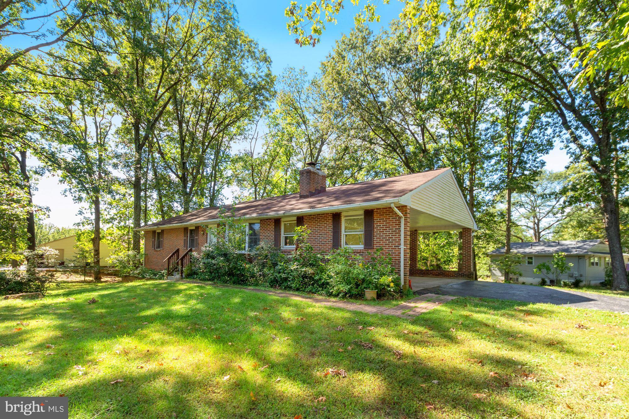 421 Marshall Manor Drive Silver Spring, MD 20905 - Photo 3 of 17