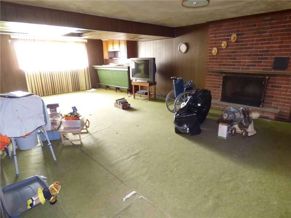 712 New Texas Road Plum, PA 15239 - Photo 20 of 23 Gallery Image 20