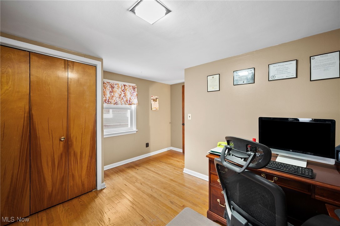 1259 Gordon Road Lyndhurst, OH 44124 - Photo 22 of 45