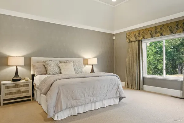 $3,995,000 | 9988 Troon Court, Windsor, CA 95492