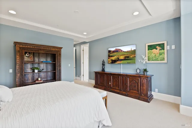 $3,995,000 | 9988 Troon Court, Windsor, CA 95492