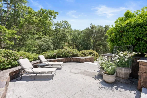 $3,995,000 | 9988 Troon Court, Windsor, CA 95492