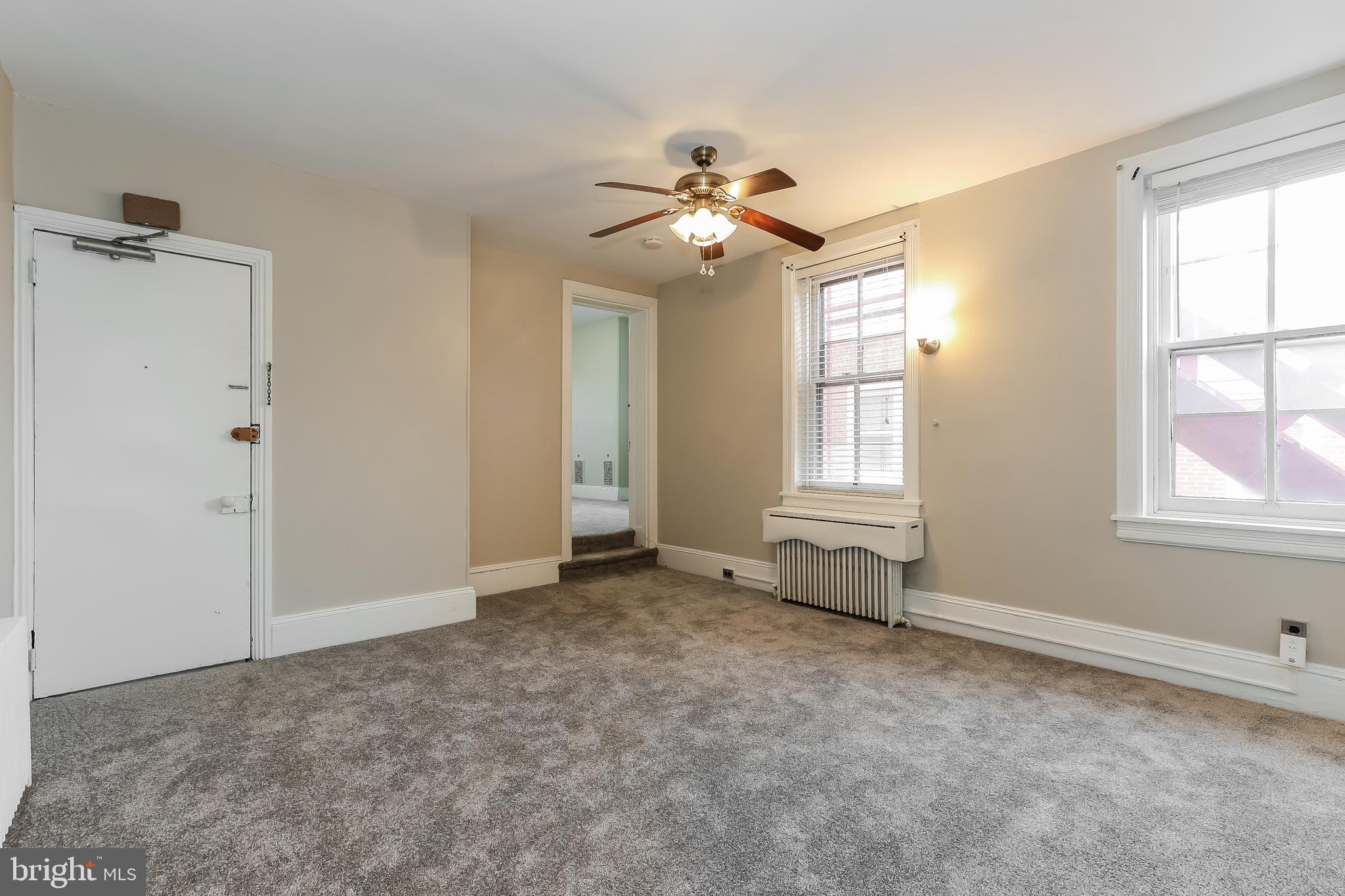 212 East Broad Street, Unit 2 Burlington, NJ 08016 - Photo 9 of 14