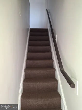 $1,650 | 212 East Broad Street, Unit 2, Burlington, NJ 08016