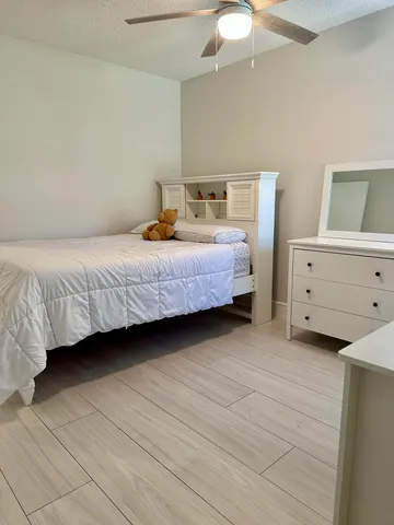 $3,500 | 22670 Vistawood Way, Boca Raton, FL 33428