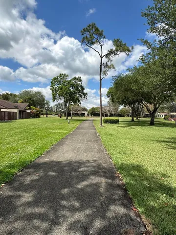 $3,500 | 22670 Vistawood Way, Boca Raton, FL 33428