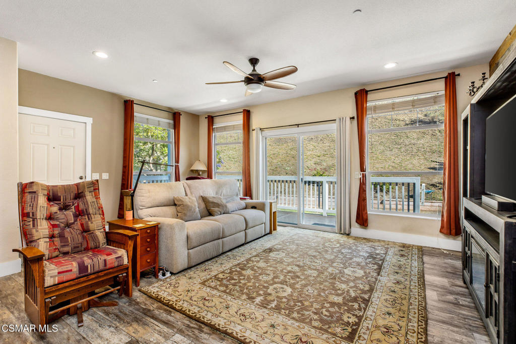4860 Tapo Canyon Road Simi Valley, CA 93063 - Photo 8 of 44 Gallery Image 8