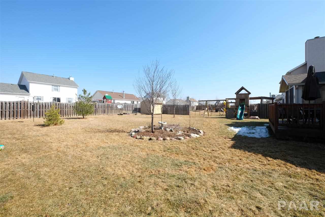 1929 Cobblestone Washington, IL 61571 - Photo 27 of 36 Gallery Image 27