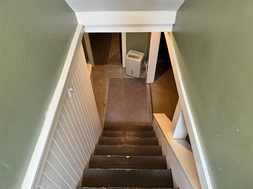 14 Field Street Seekonk, MA 02771 - Photo 20 of 26 a view of entryway