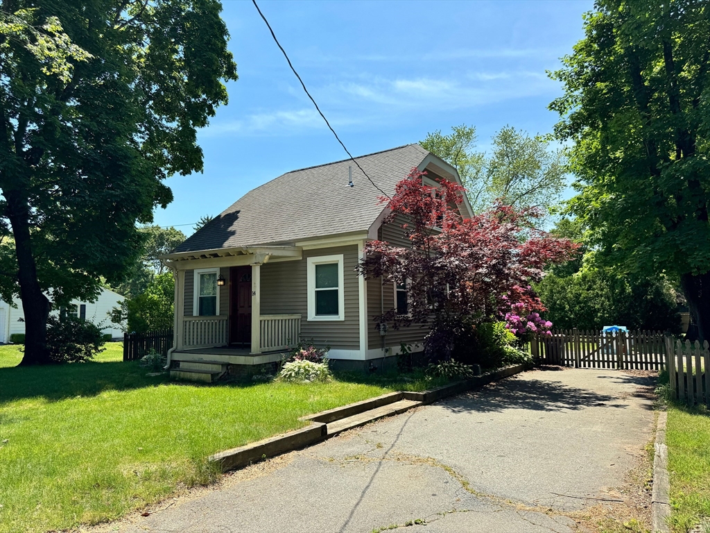 14 Field Street Seekonk, MA 02771 - Photo 2 of 26 a front view of house with yard and green space