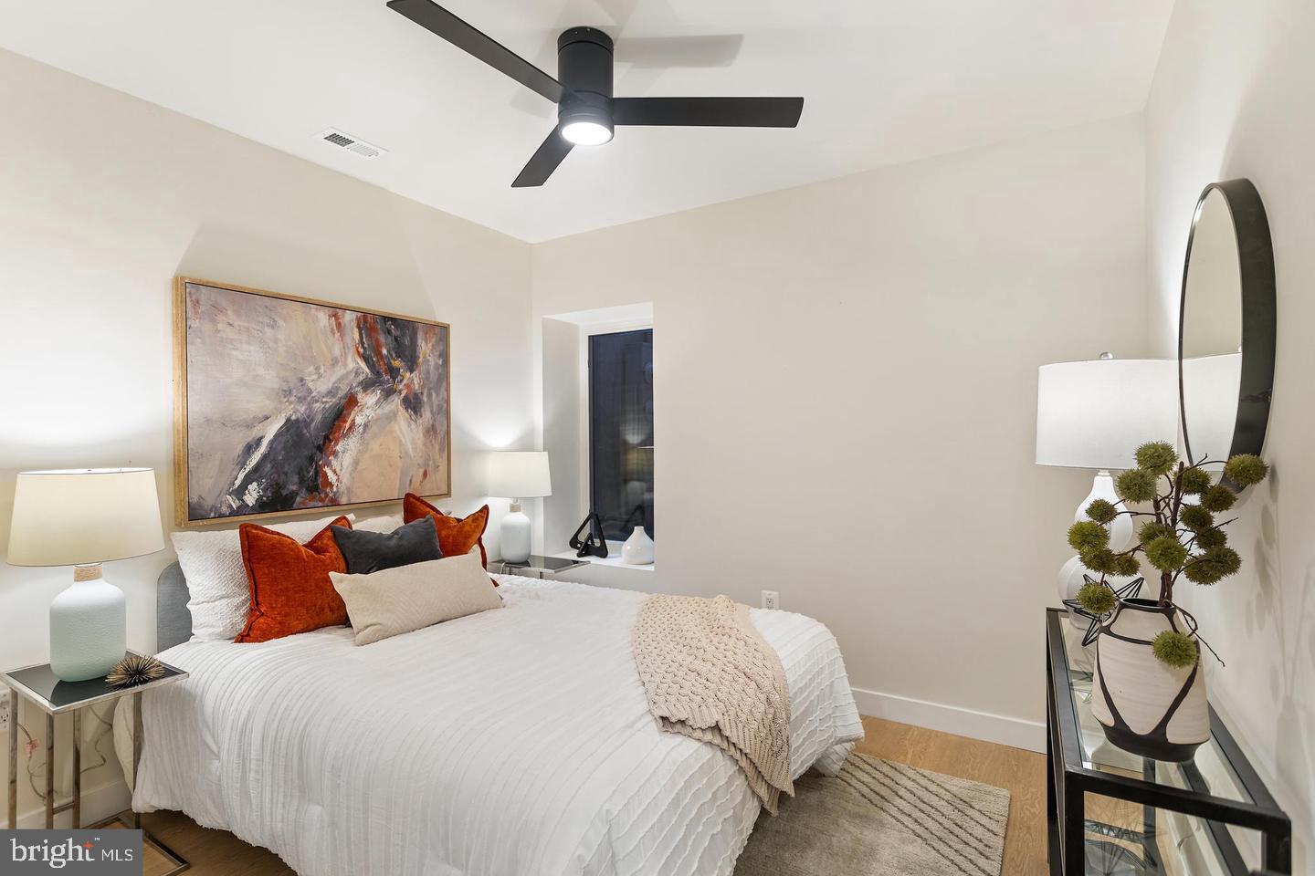 733 8th Street Southeast, Unit 1 Washington, DC 20003 - Photo 12 of 13