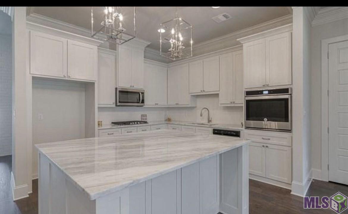 6609 Roux Drive Baton Rouge, LA 70817 - Photo 1 of 7