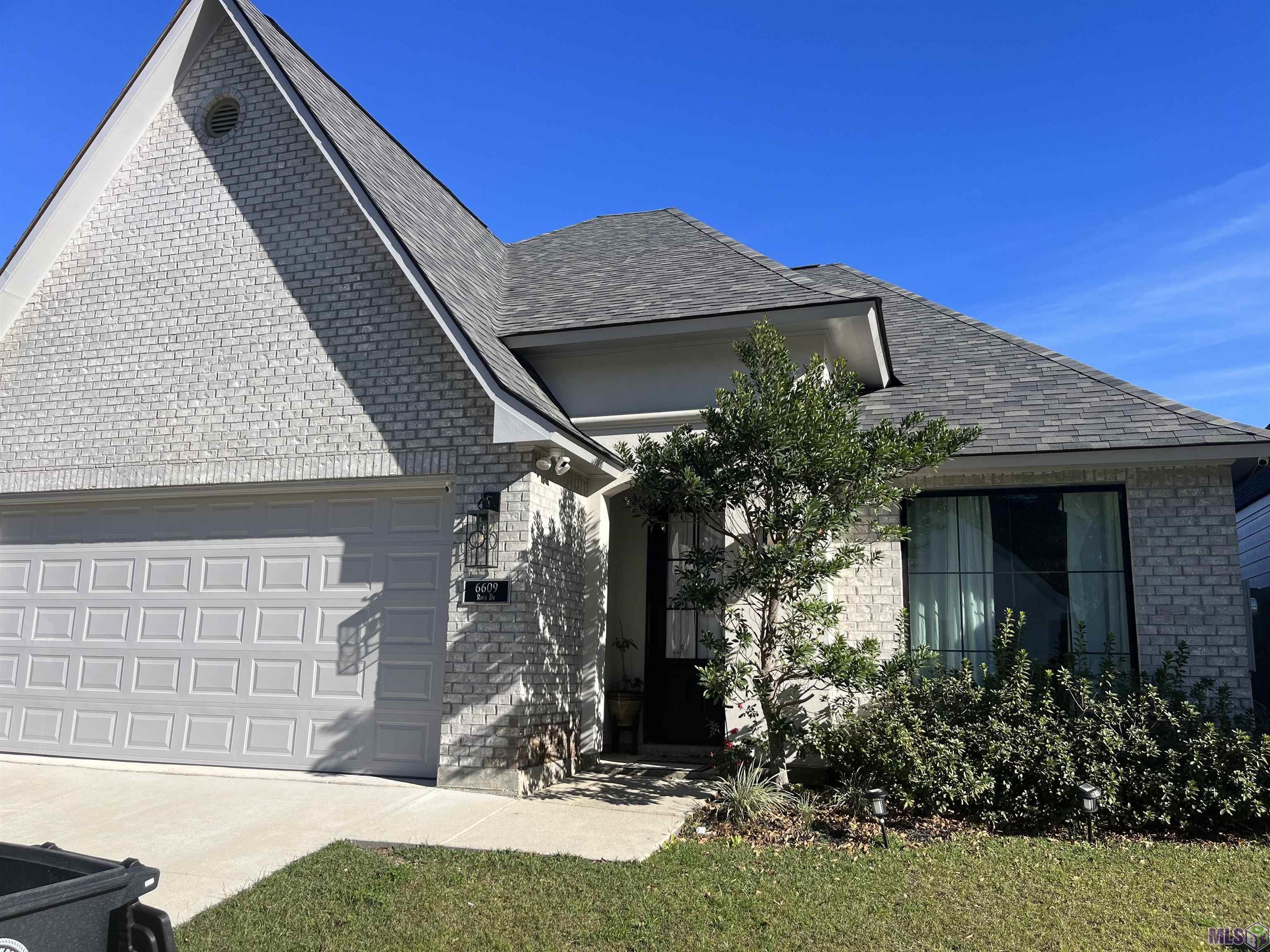 6609 Roux Drive Baton Rouge, LA 70817 - Photo 2 of 7