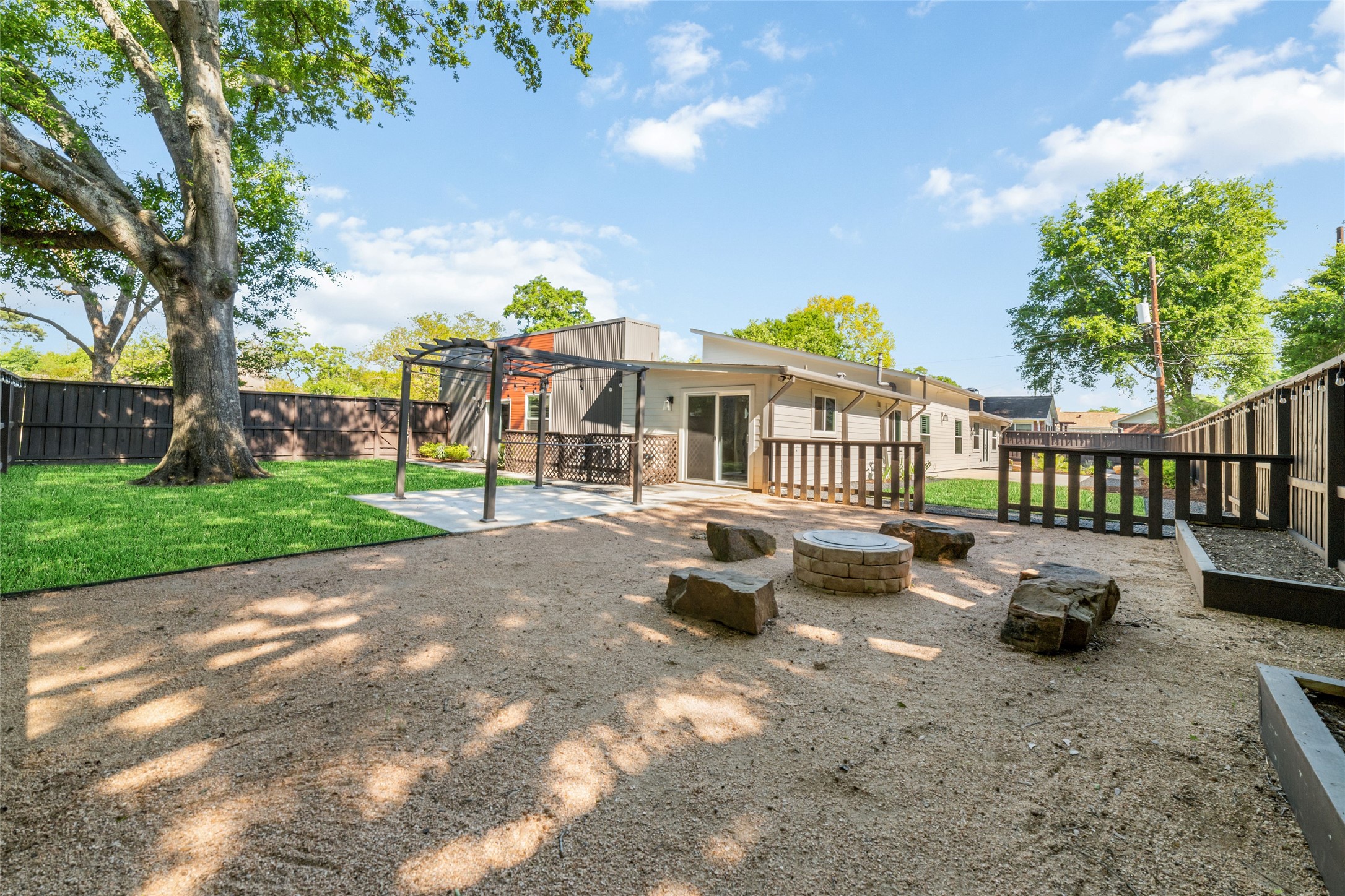 9400 Spring Branch Drive Houston, TX 77080 - Photo 36 of 45 Gallery Image 36