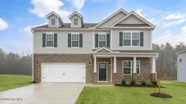 $400,240 | 1025 Misty Creek Drive, Aberdeen, NC 28315