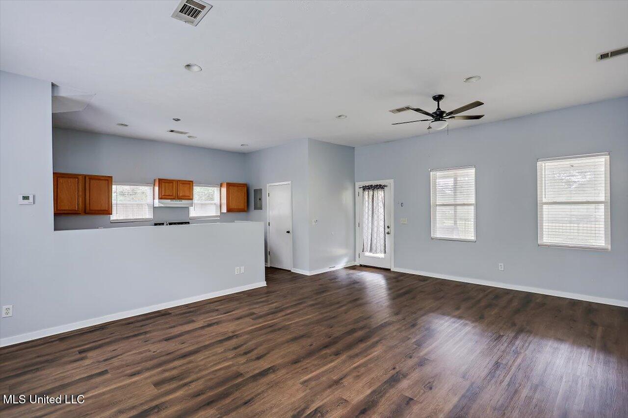 2039 South Ridge Road Byram, MS 39272 - Photo 13 of 26 09-2039 S Ridge Rd