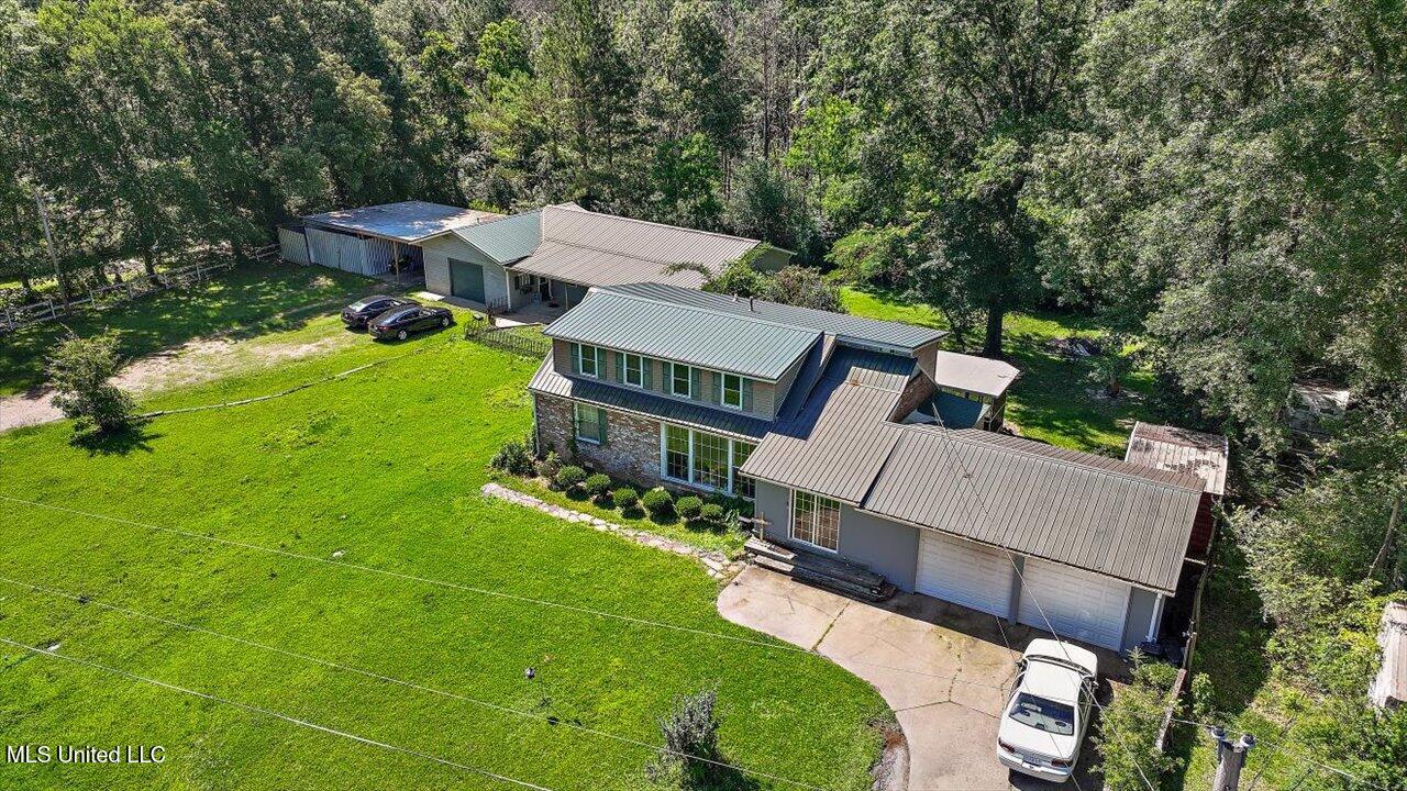 2039 South Ridge Road Byram, MS 39272 - Photo 2 of 26 41-2039 S Ridge Rd