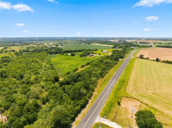 $210,000 | 620 North Park Street, Leroy, TX 76691