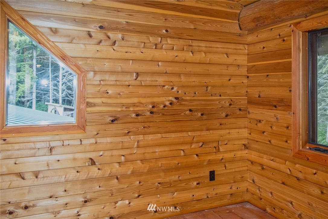 895 Lords Lake Loop Road Quilcene, WA 98376 - Photo 23 of 35
