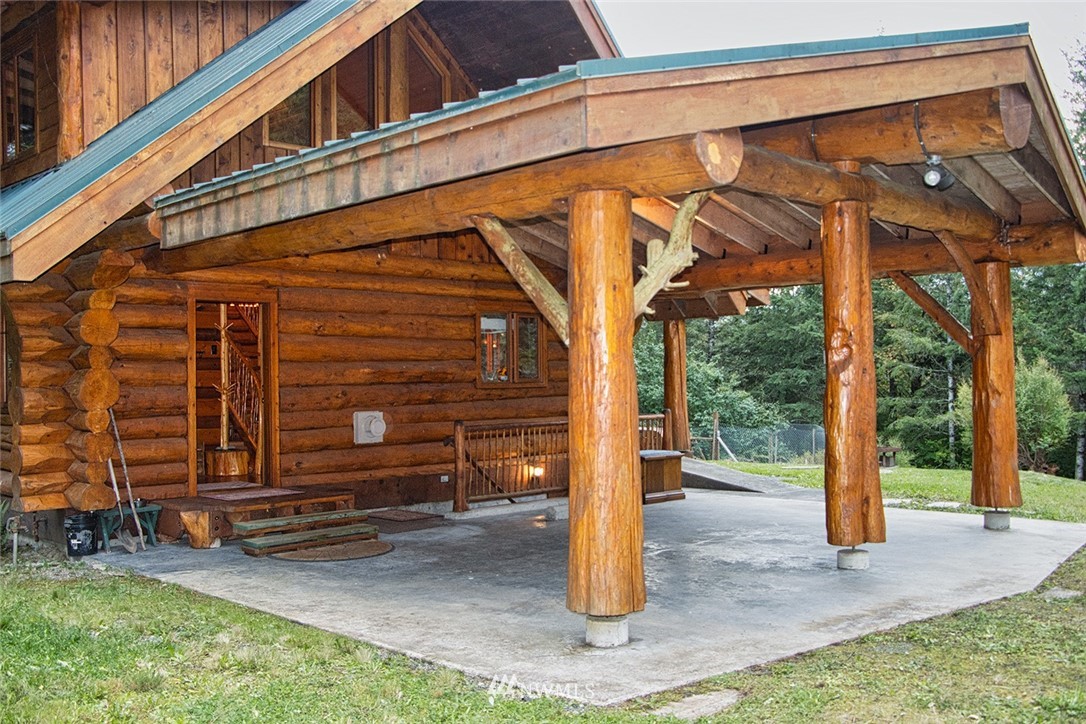 895 Lords Lake Loop Road Quilcene, WA 98376 - Photo 3 of 35