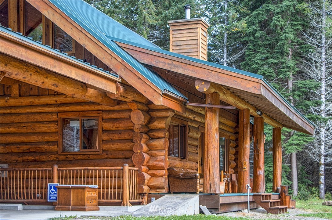 895 Lords Lake Loop Road Quilcene, WA 98376 - Photo 5 of 35